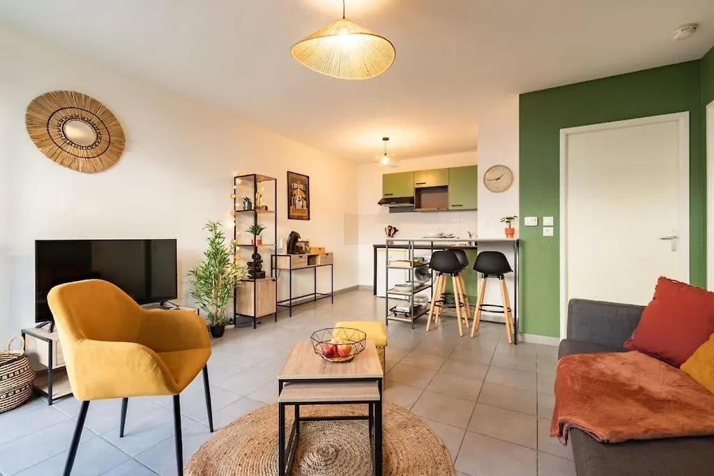 Charme Et Confort En Rez-De-Chaussee Avec Parking Villeneuve-Tolosane 0*,